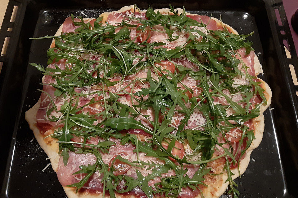 Dinkelpizza Dinkelpizza