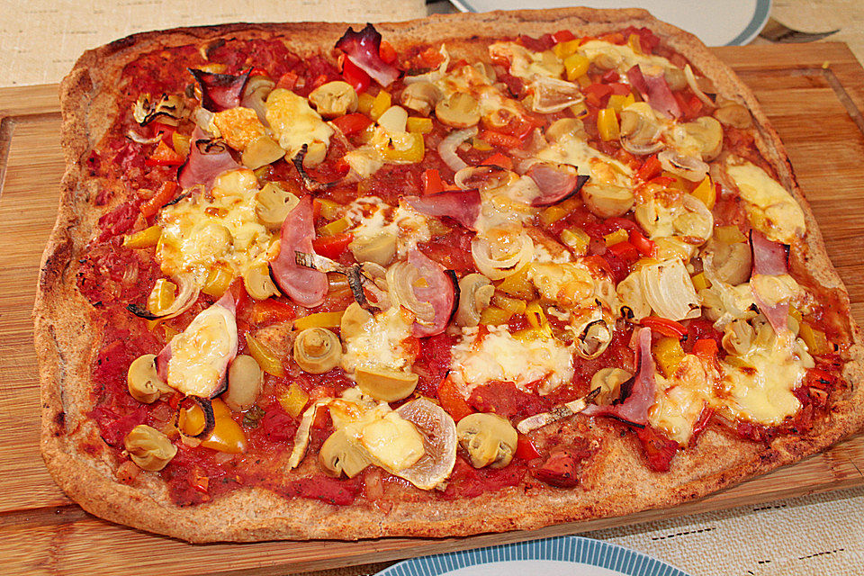 Dinkelpizza Dinkelpizza