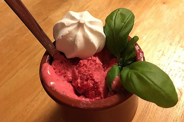 Schnelles Erdbeereis ohne Eismaschine von boulangere94| Chefkoch