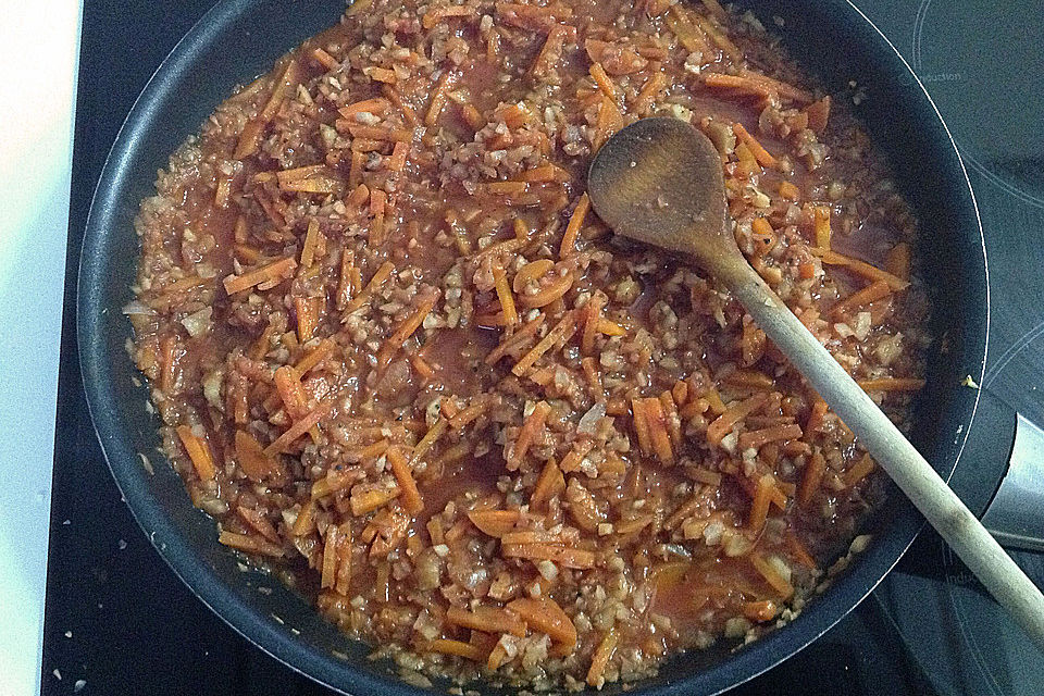 Karotten-Sellerie-Bolognese