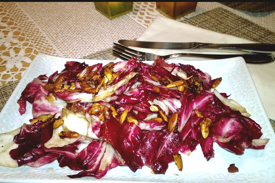 Radicchio-Speck Salat