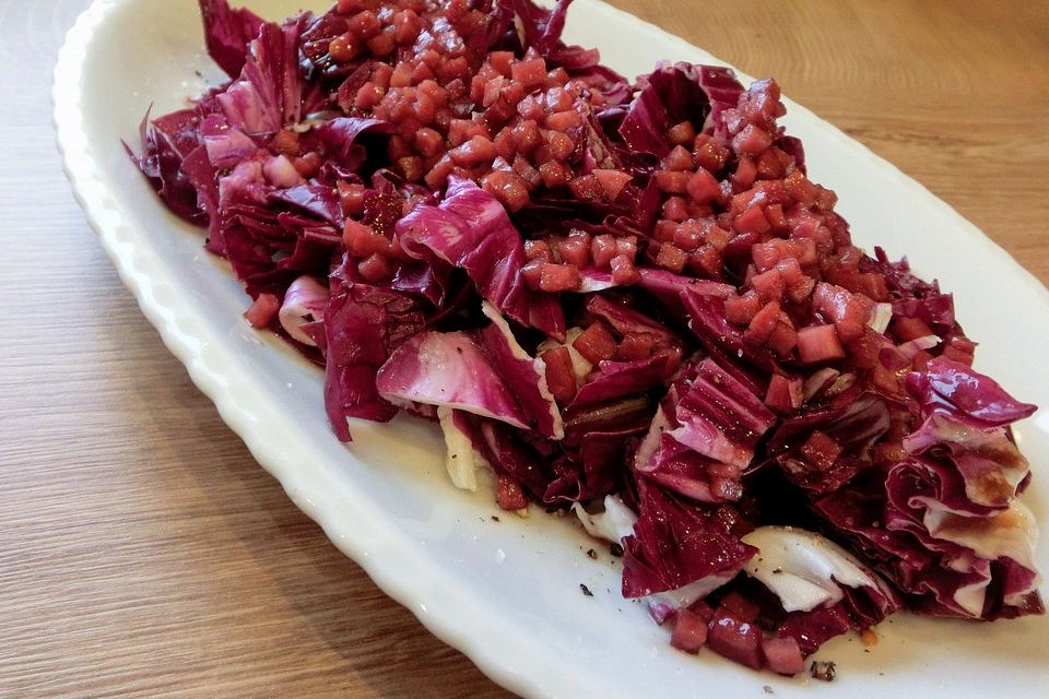 Radicchio-Speck Salat