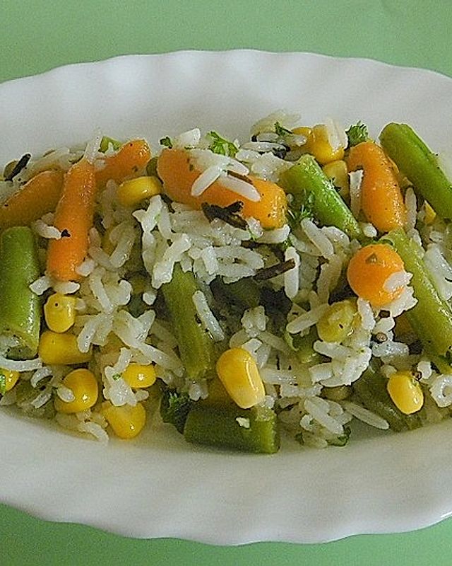 Reissalat mit Curry
