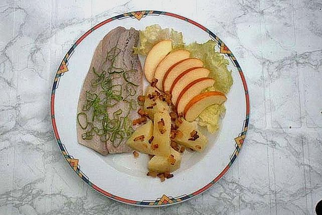 Matjesfilet mit Äpfeln und Pellkartoffeln| Chefkoch