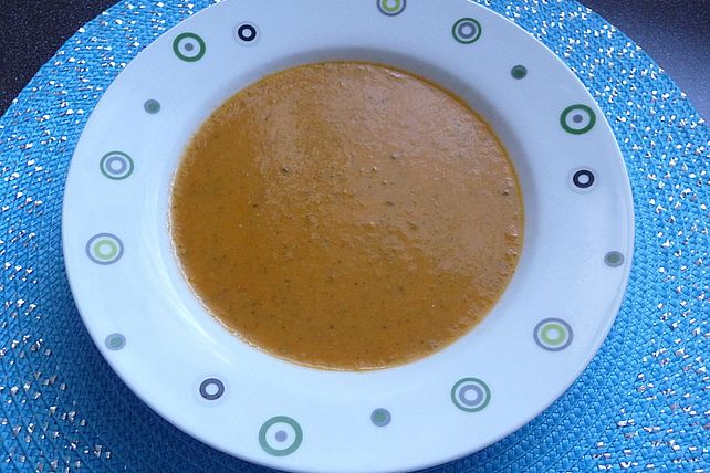 Leichte Zucchini-Tomaten Suppe von cathy85| Chefkoch