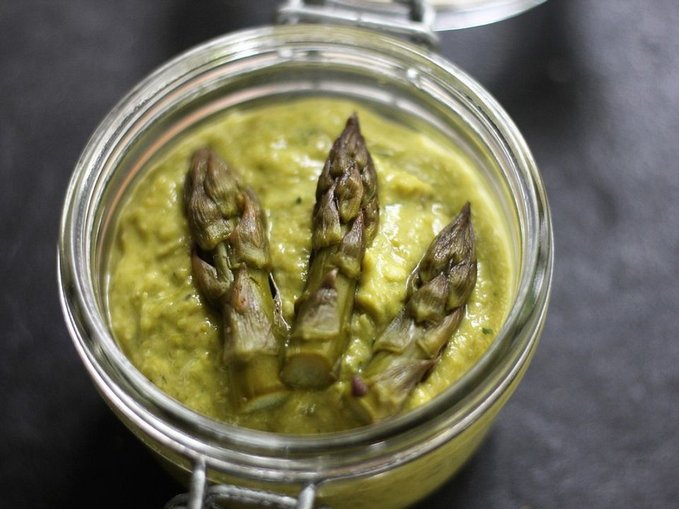 Grünes Spargelpesto von Kümmerling| Chefkoch