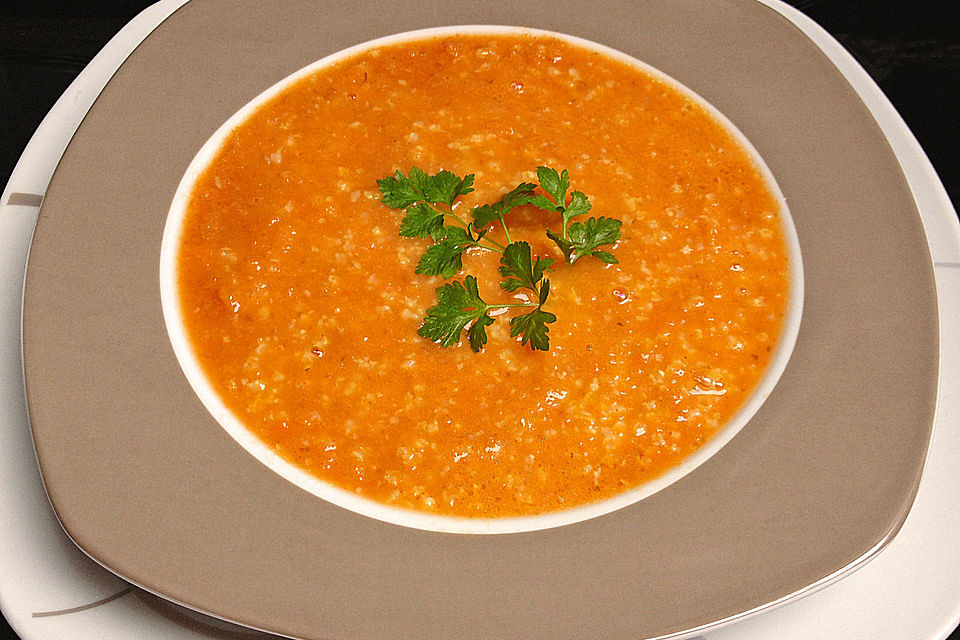 Möhren-Ingwer-Suppe mit Hirse