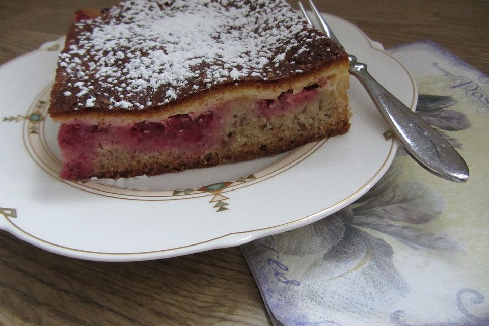 Johannisbeerkuchen mit Schmand