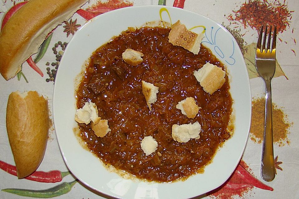 Szegediner Gulasch