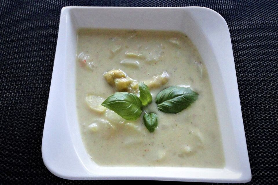 Spargelcremesuppe