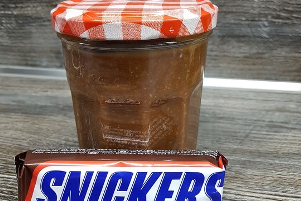 Snickers-Creme bzw. Snickers-Brotaufstrich Snickers-Creme bzw. Snickers-Brotaufstrich