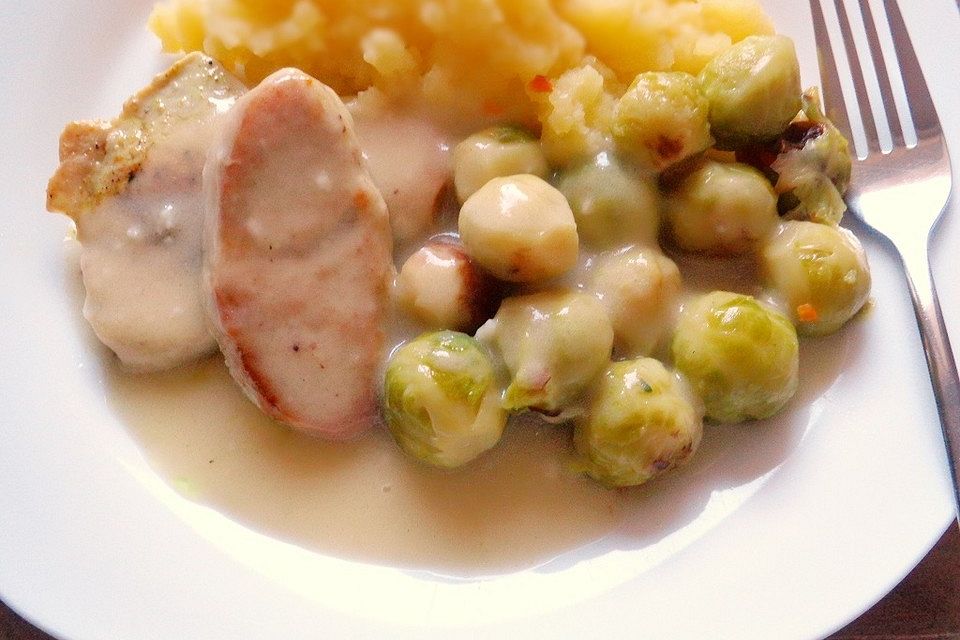 Mehlschwitze auf Olivenölbais
