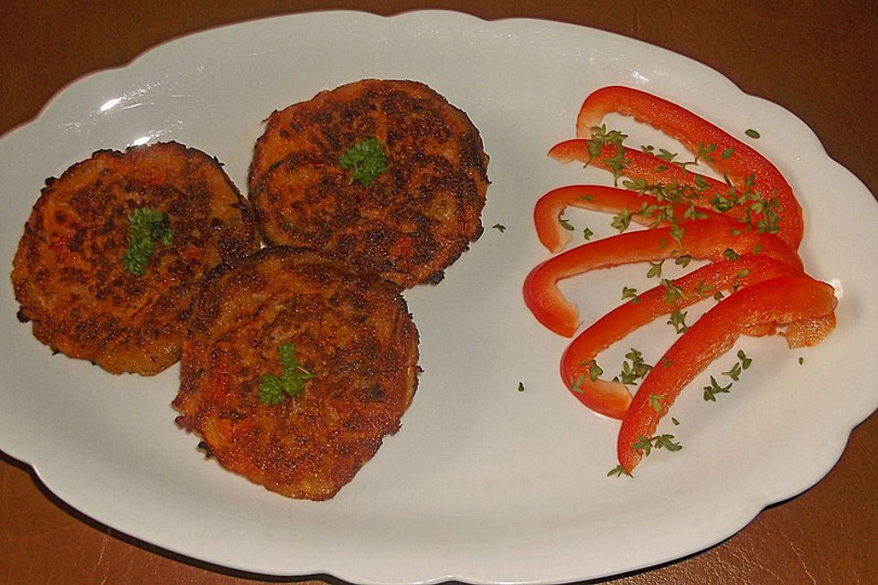 Kartoffeln-Möhren-rote Linsen Bratlinge