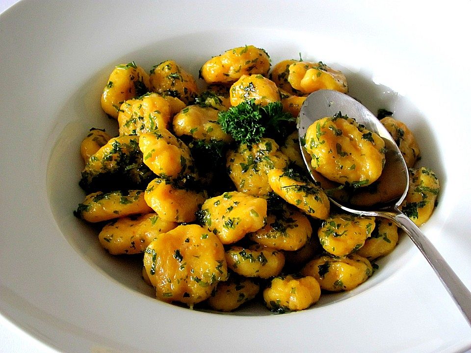 Kürbis-Gnocchi von pralinchen| Chefkoch