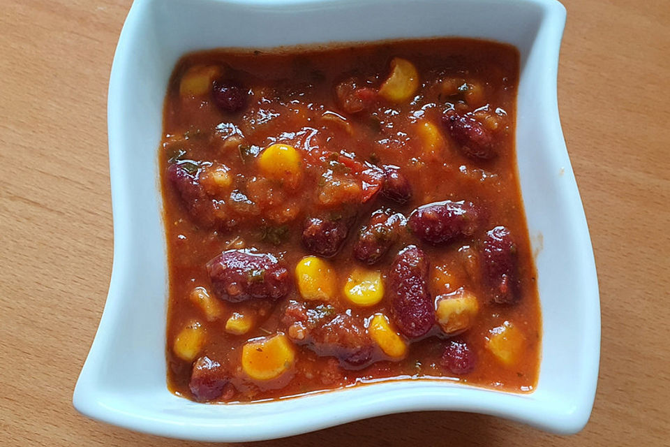 Veganes, basisches Chili