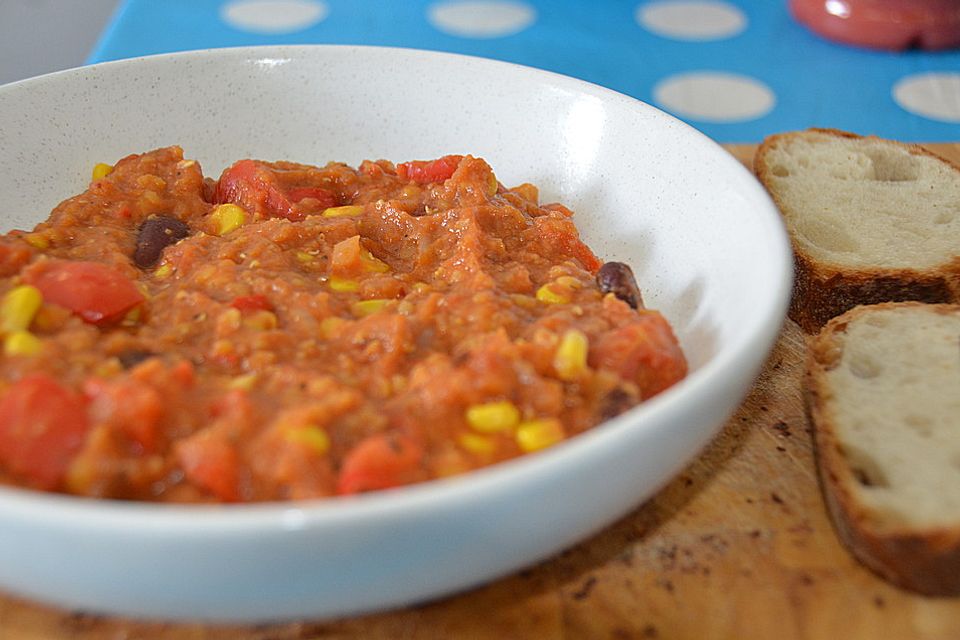 Veganes, basisches Chili