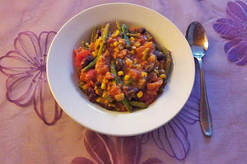 Veganes, basisches Chili