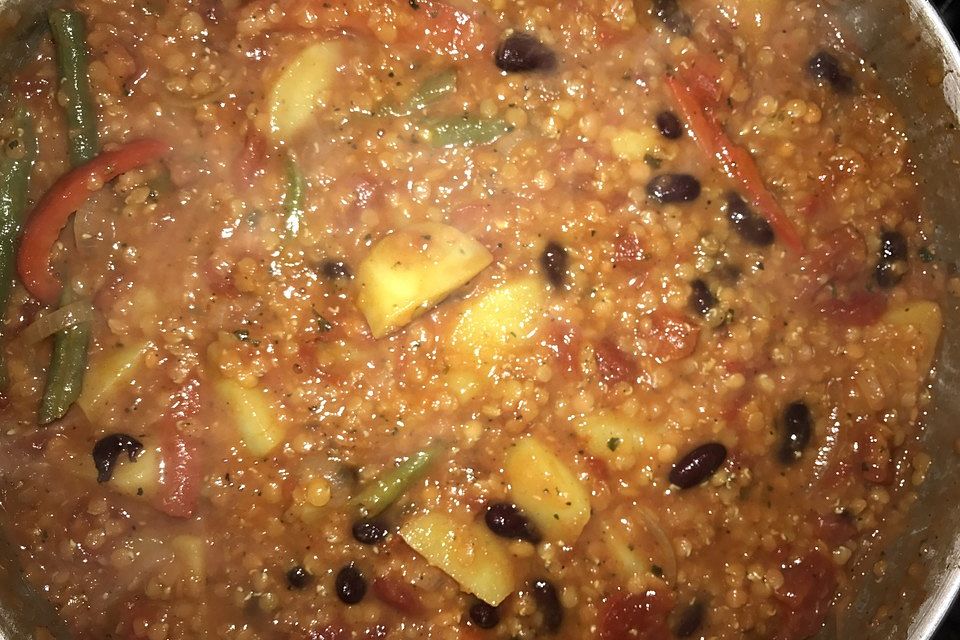 Veganes, basisches Chili