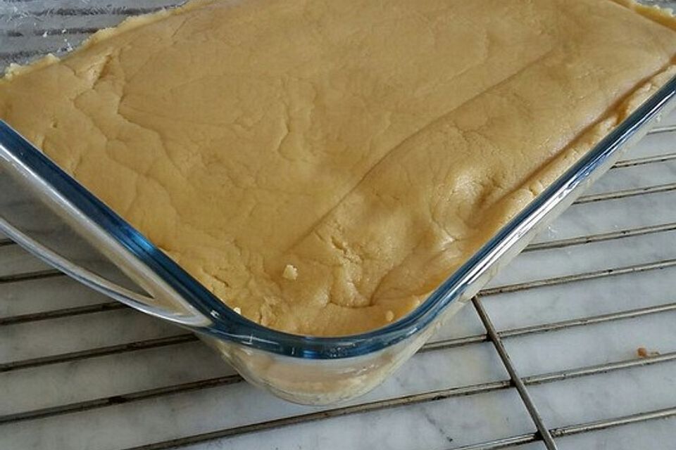 Easy Peanut Butter Fudge Easy Peanut Butter Fudge