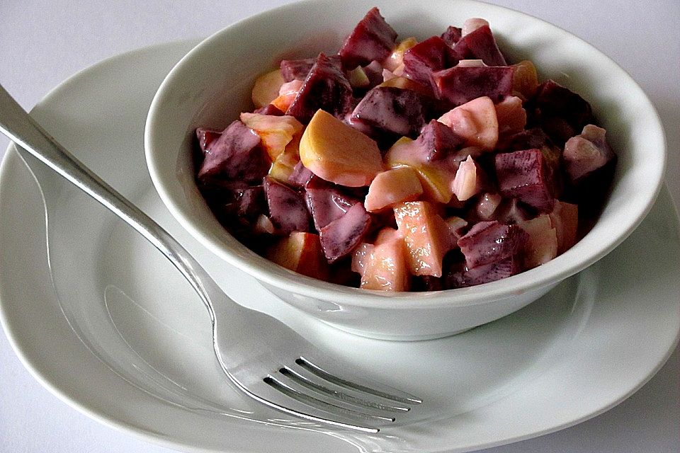 Rote Bete-Apfel-Zwiebelsalat