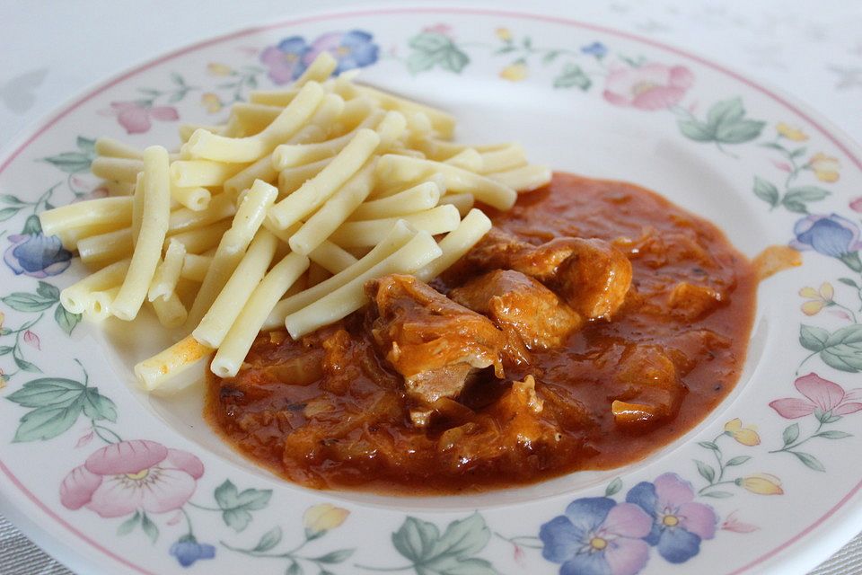 Szegediner Gulasch