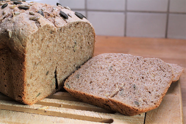 Einfaches Buttermilch-Vollkornbrot von Fertigmachen| Chefkoch