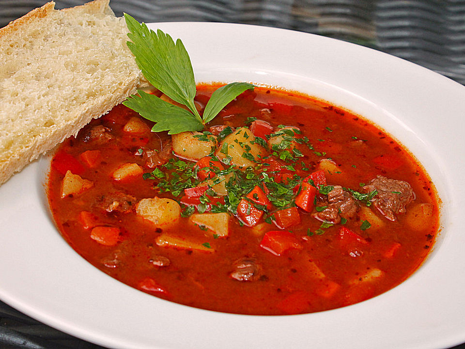 Deftige Gulaschsuppe Von Badegast1 Chefkoch Deftige Gulaschsuppe Von Badegast1 Chefkoch