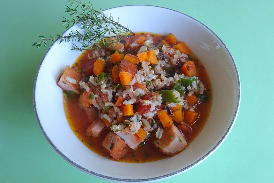 Feurige Tomaten-Reissuppe