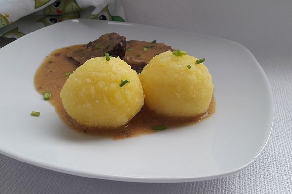 Kartoffelknödel halb und halb nach Uromas Art von gabriele9272 | Chefkoch