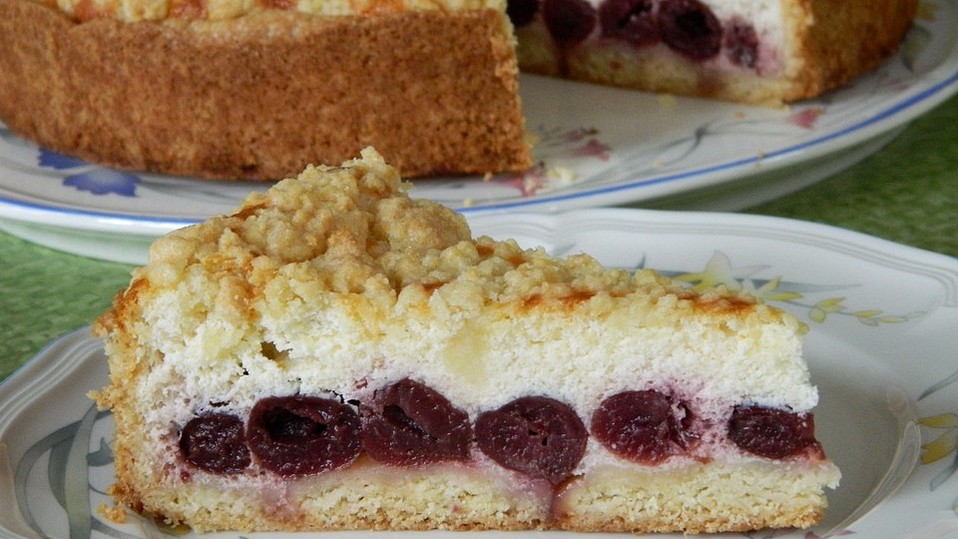 Krümeltorte mit Kirsch - Quarkfüllung von frosch18