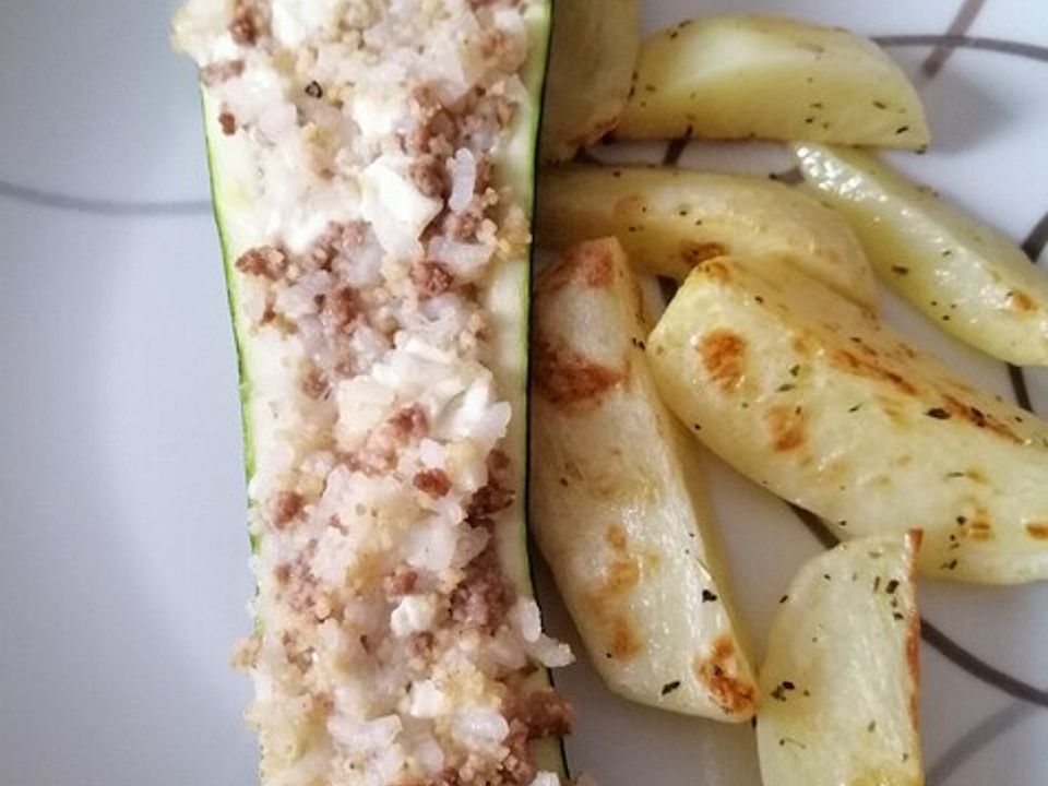Zucchini mit Couscous-Feta-Füllung von Kosi| Chefkoch