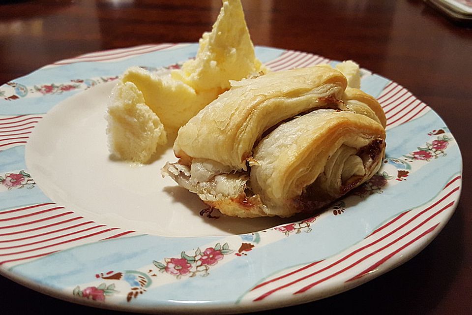 Bananen-Nutella Strudel