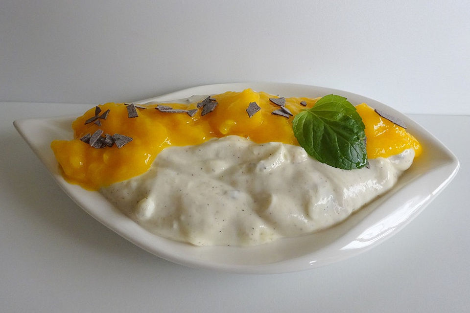 Mascarpone-Quarkdessert mit Mango