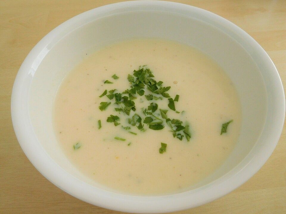 Blumenkohl - Kohlrabi Cremesuppe von lupodesign| Chefkoch