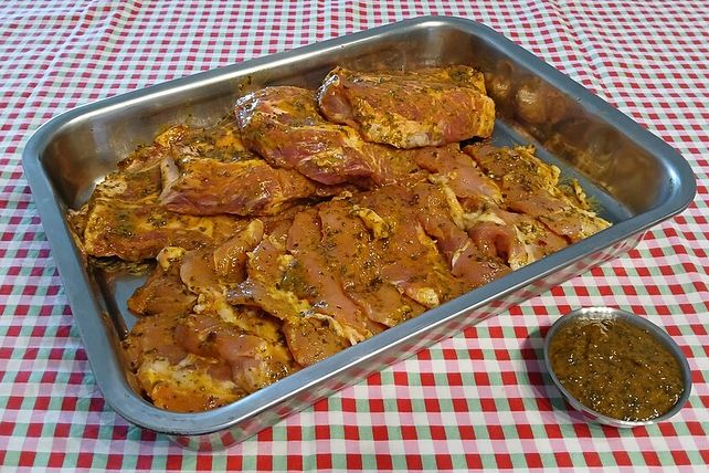 Würzige Kräutermarinade für Grillfleisch von krümelmonstaaa| Chefkoch