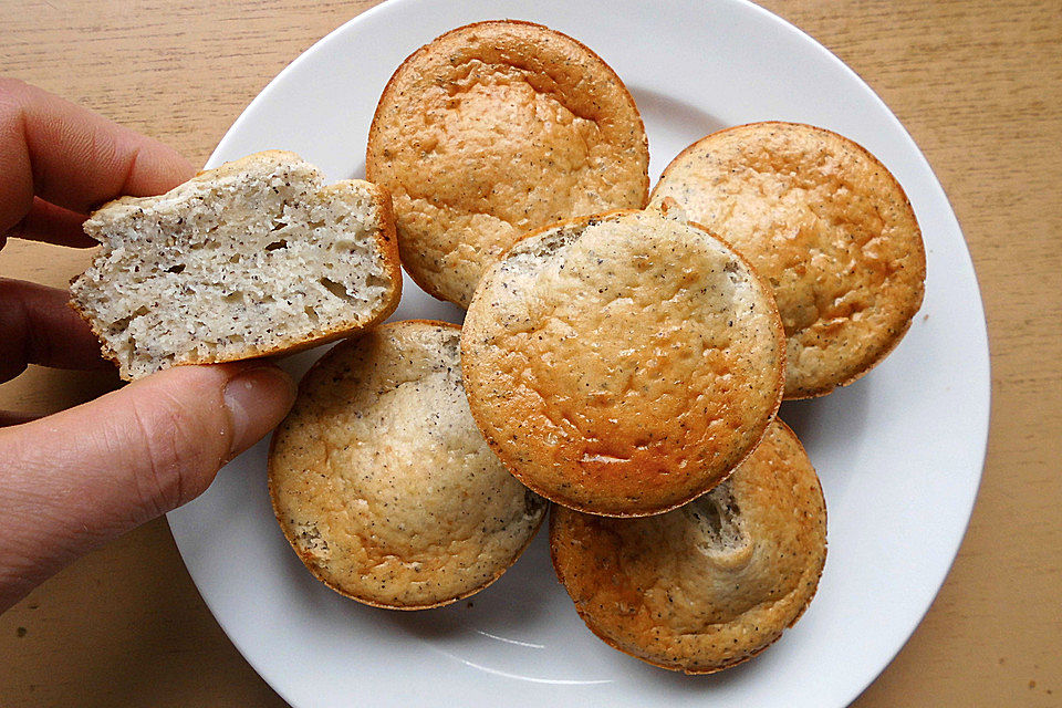 Zitronen-Mohn-Muffins