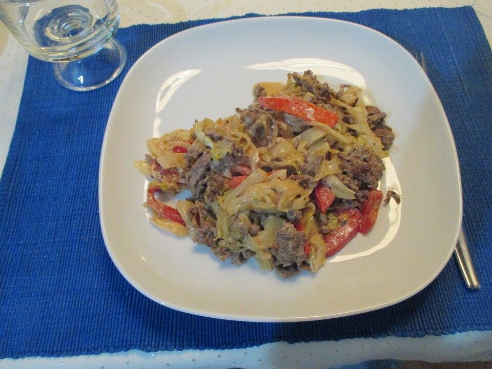 Weißkohl-Hackfleisch-Pfanne von grün-weiß84| Chefkoch