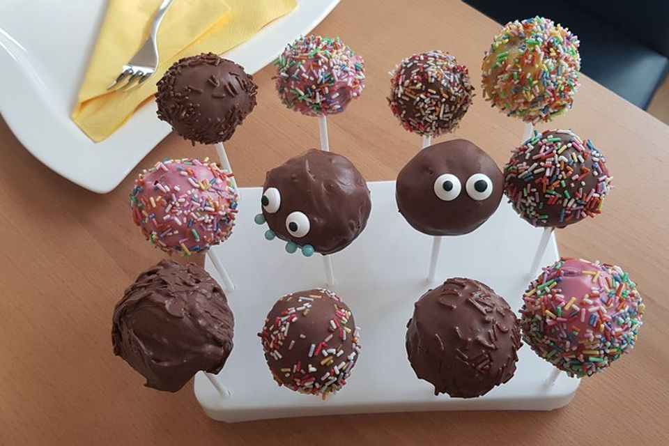 Cake-Pops mit Nutella-Frosting