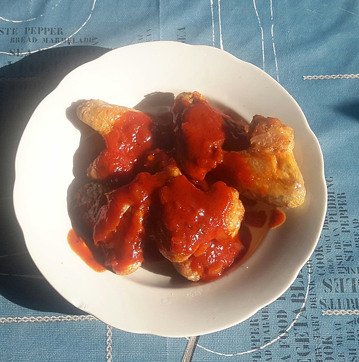 Amerikanische Buffalo Chicken Wings von sukeyhamburg17 | Chefkoch Amerikanische Buffalo Chicken Wings von sukeyhamburg17 | Chefkoch