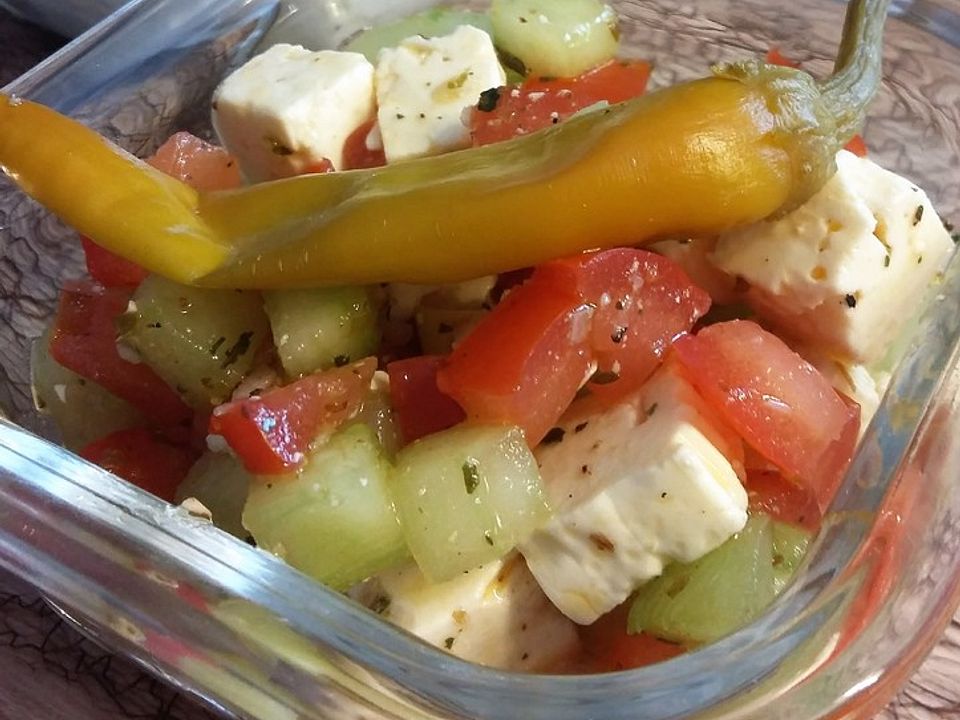 Tomaten-Gurken Salat griechische Art von matze1660 | Chefkoch