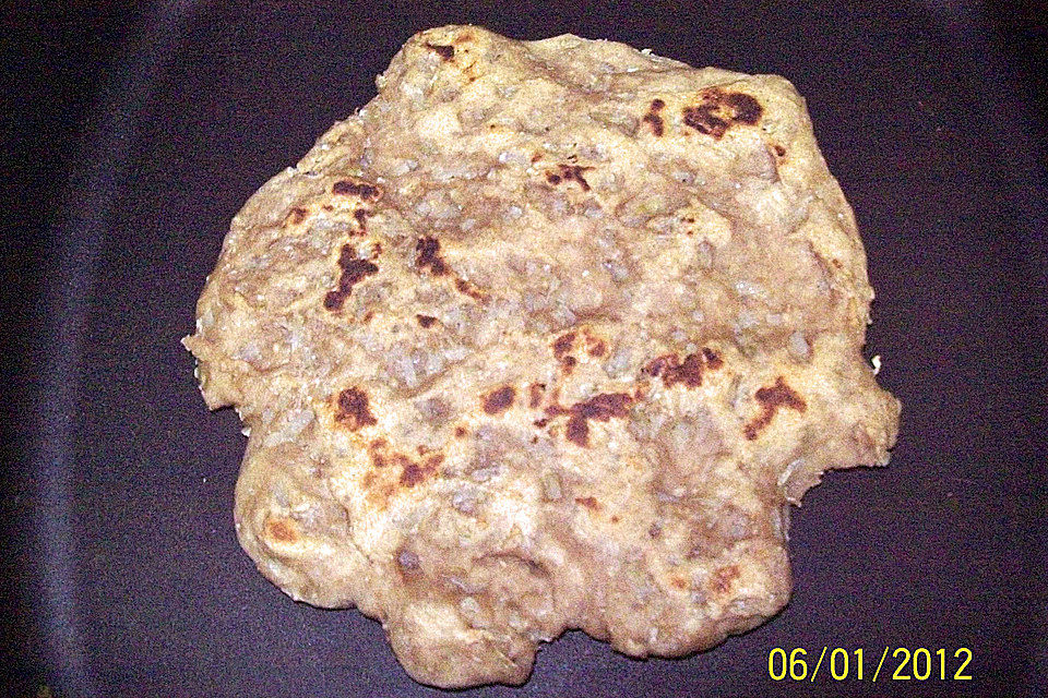 Fladenbrot in der Pfanne gebacken