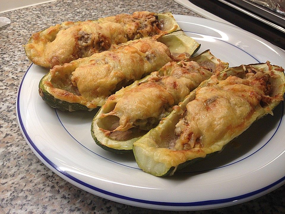 Gefüllte Zucchini alla Sandra von Sandra0812| Chefkoch
