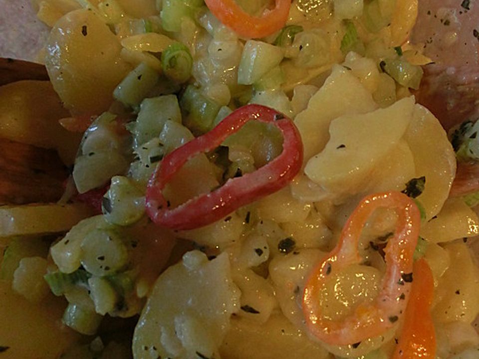 Senf-Kartoffelsalat mit Basilikum von AnjaCeline| Chefkoch