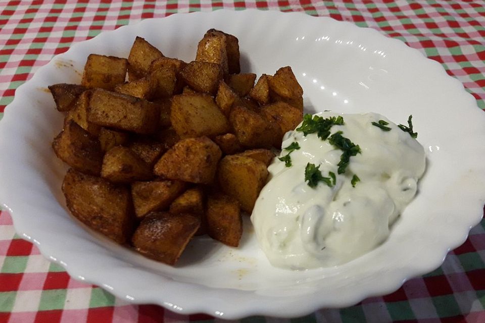 Blechkartoffeln mit Tzaziki