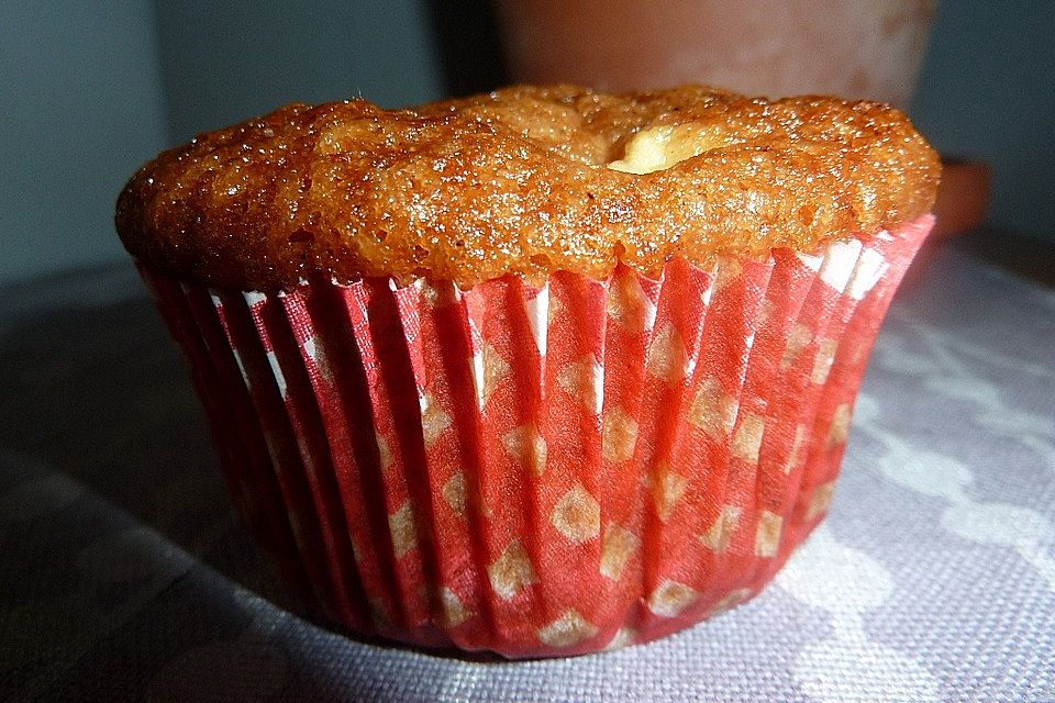 Schnelle Apfelmuffins mit Apfelsaft