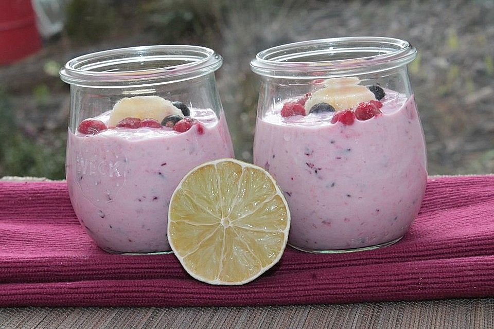 Beeren-Bananen-Joghurt