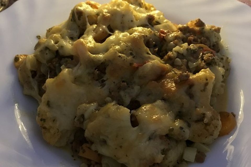 Blumenkohlauflauf mit vegetarischem Hack Blumenkohlauflauf mit vegetarischem Hack