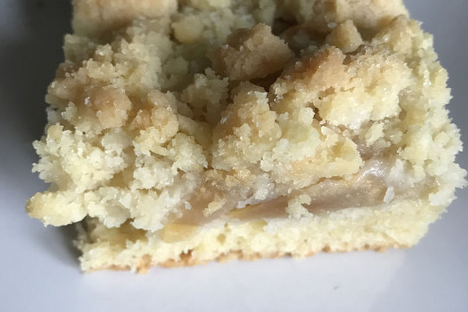 Apfelkuchen mit Streuseln