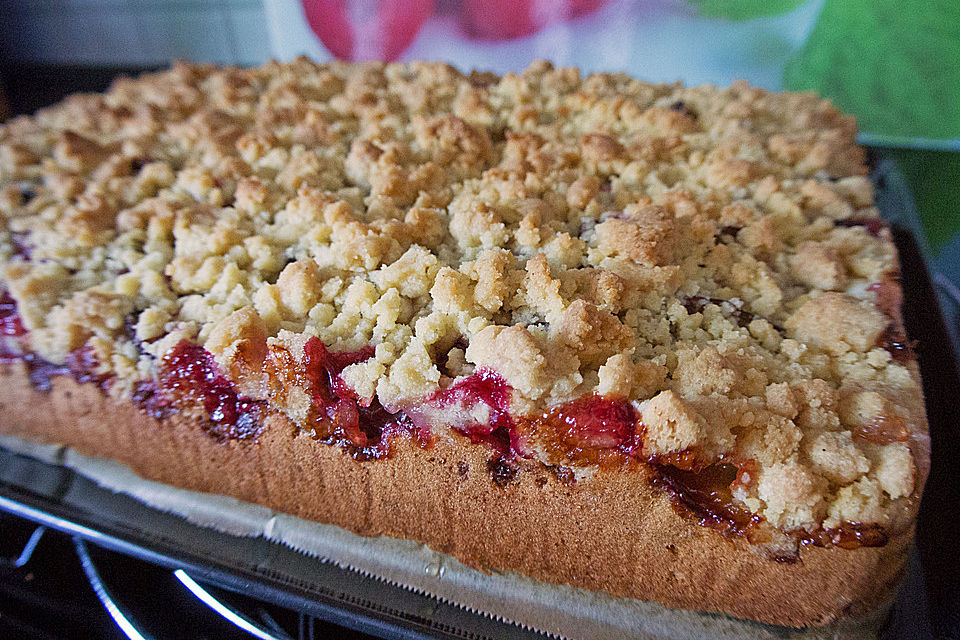 Apfelkuchen mit Streuseln