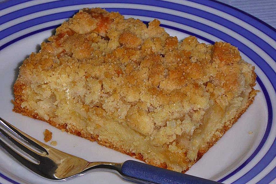 Apfelkuchen mit Streuseln